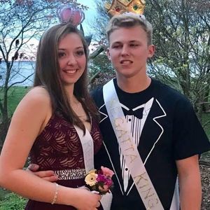 Meet your Posher, Vicky